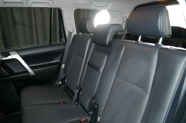 2023 Toyota Prado VX image 20