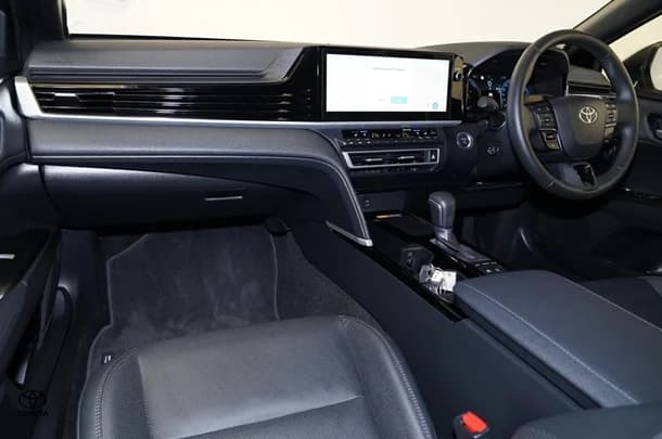 2024 Toyota Camry Hybrid SL image 20