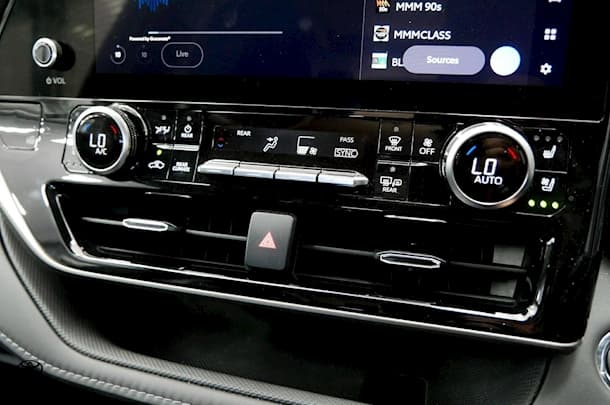 2023 Toyota Kluger Hybrid GRANDE image 15