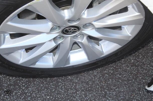 2020 Toyota Camry Ascent image 12