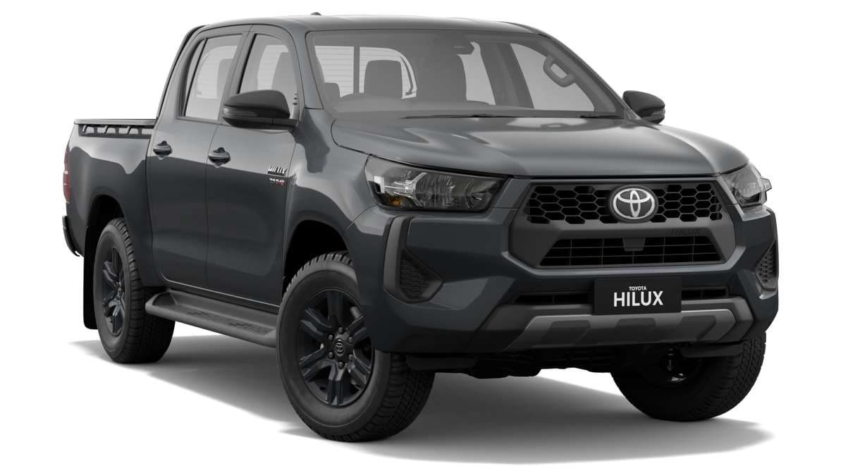 2024 Toyota HiLux 4x4 SR Double-Cab Pick-up image 1