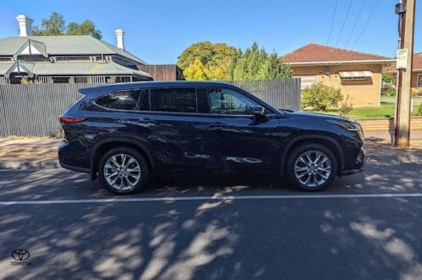 2023 Toyota Kluger AWD GRANDE image 5
