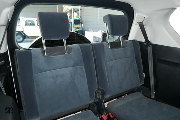 2023 Toyota Prado GXL image 21