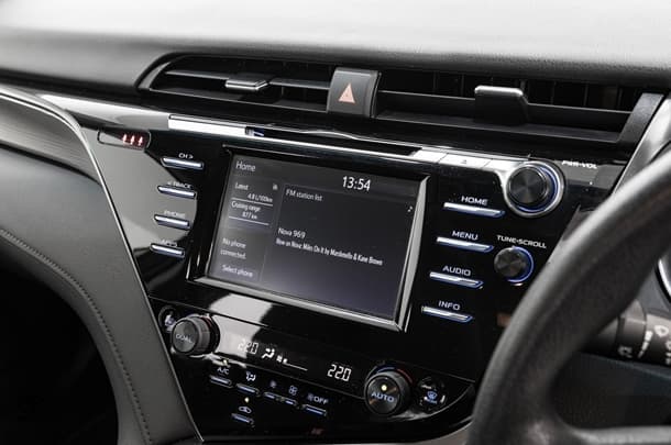 2019 Toyota Camry Hybrid Ascent image 21