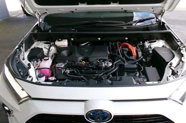 2022 Toyota RAV4 XSE image 9
