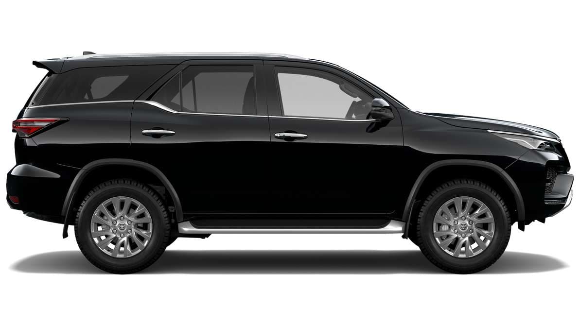 2024 Toyota Fortuner Crusade Automatic image 2