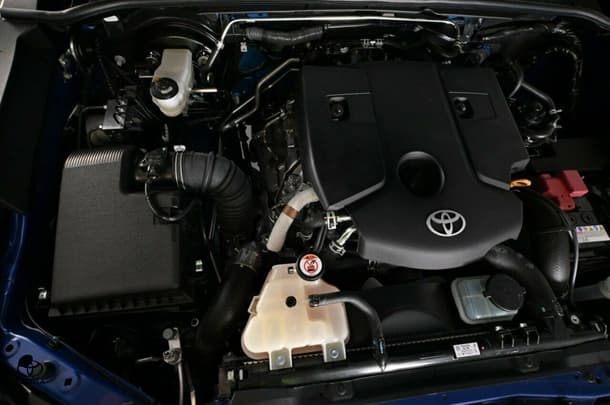 2023 Toyota Hilux SR image 12
