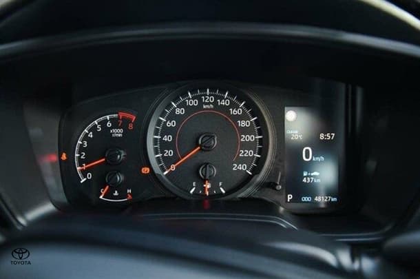 2018 Toyota COROLLA Ascent Sport image 18
