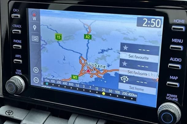 2021 Toyota RAV4 Hybrid GX AWD image 15