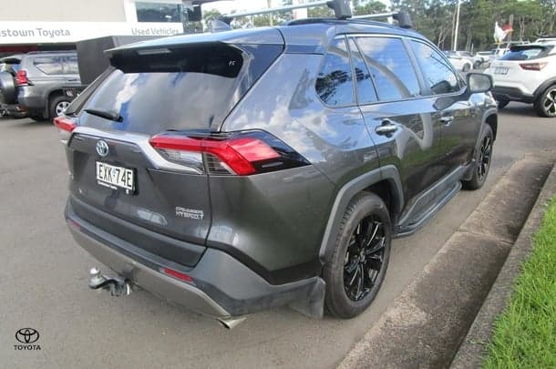 2022 Toyota Rav4 Hybrid Cruiser 2WD image 4