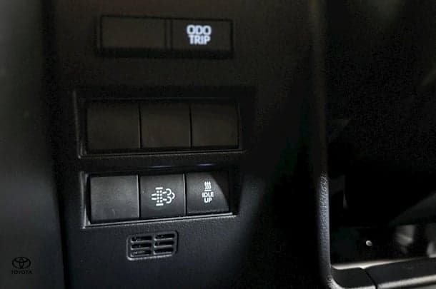 2022 Toyota Landcruiser GXL image 33