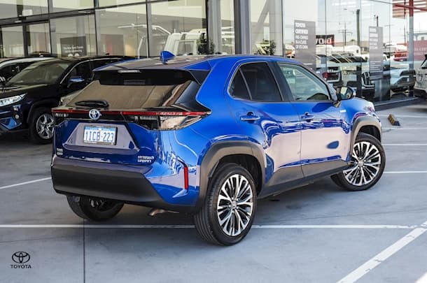 2022 Toyota Yaris Cross Urban image 2