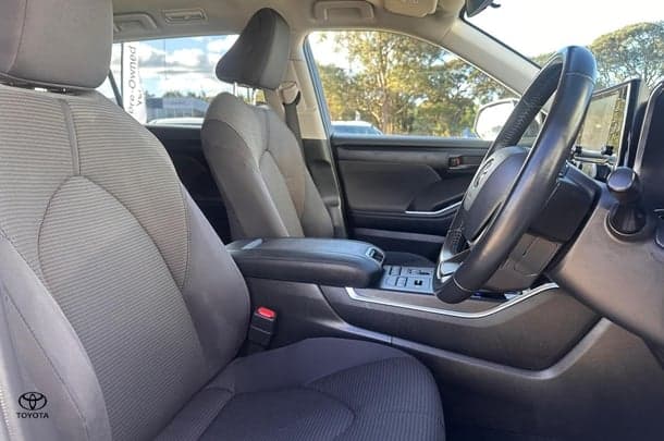 2022 Toyota Kluger GX AWD image 12