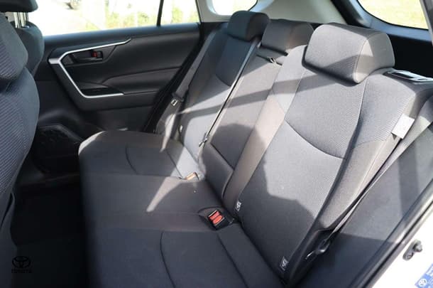 2023 Toyota RAV4 Hybrid GX AWD image 25