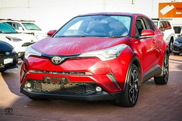 2017 Toyota C-HR L3 image 4