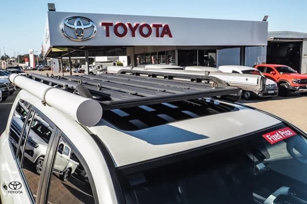 2021 Toyota Landcruiser VX image 13