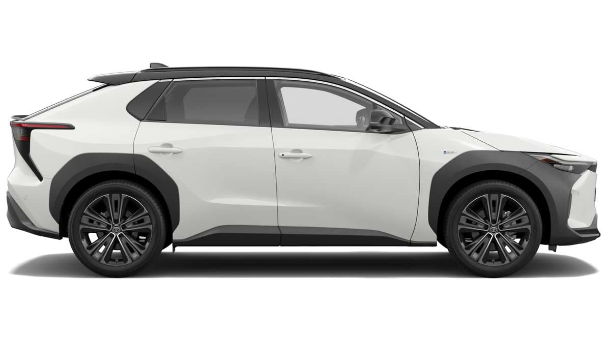 2024 Toyota bZ4X AWD image 2