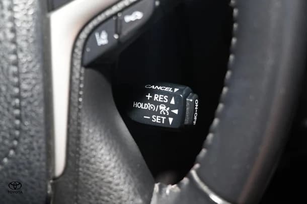 2019 Toyota Prado GXL image 18
