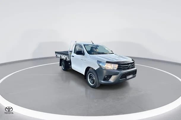 2021 Toyota Hilux Workmate image 2