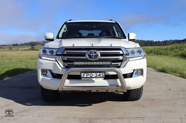 2020 Toyota Landcruiser VX image 2