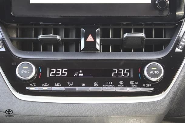 2024 Toyota Corolla Hatch Hybrid Ascent Sport image 22