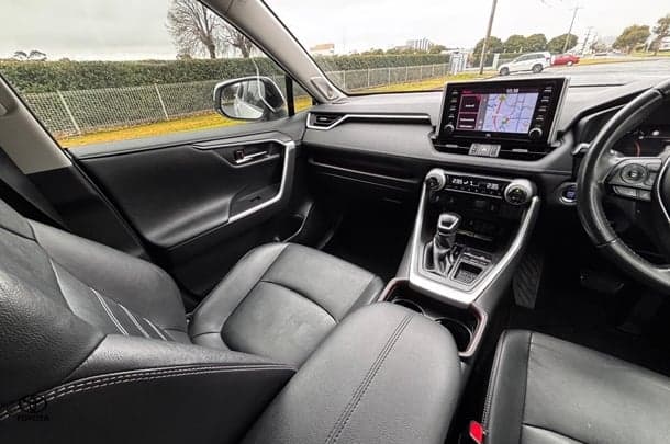 2021 Toyota RAV4 Cruiser 2WD image 21