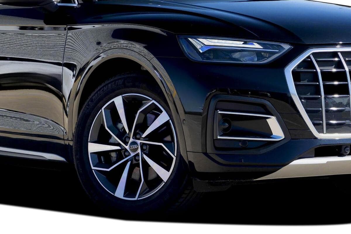 2025 Audi Q5 35 TDI Auto MY25 image 16