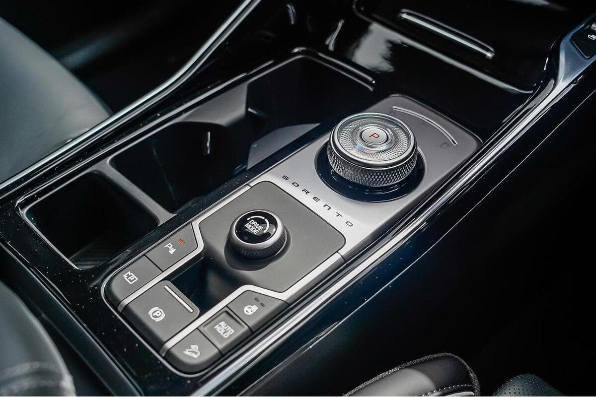 2024 Kia Sorento GT-Line Auto MY25 image 15