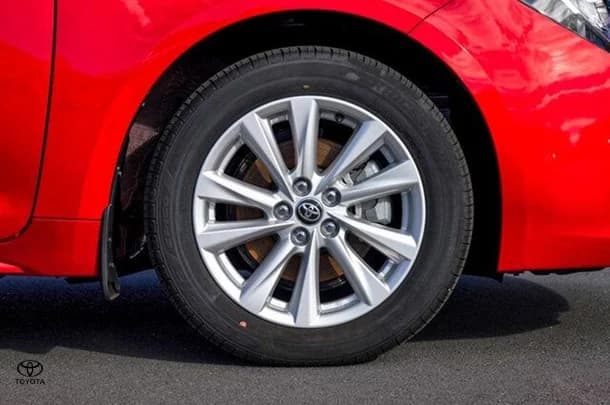 2024 Toyota Corolla Hatch Ascent Sport image 12