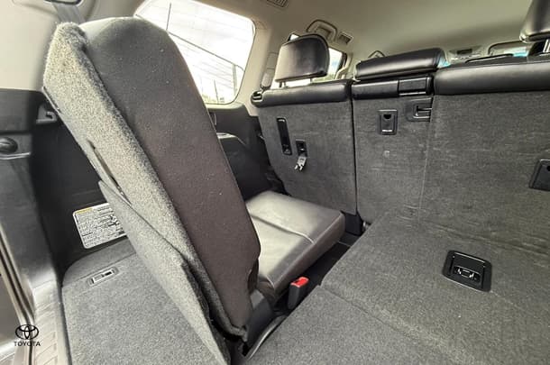 2021 Toyota Prado GXL image 7