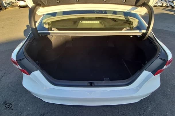 2021 Toyota Camry Hybrid Ascent image 22
