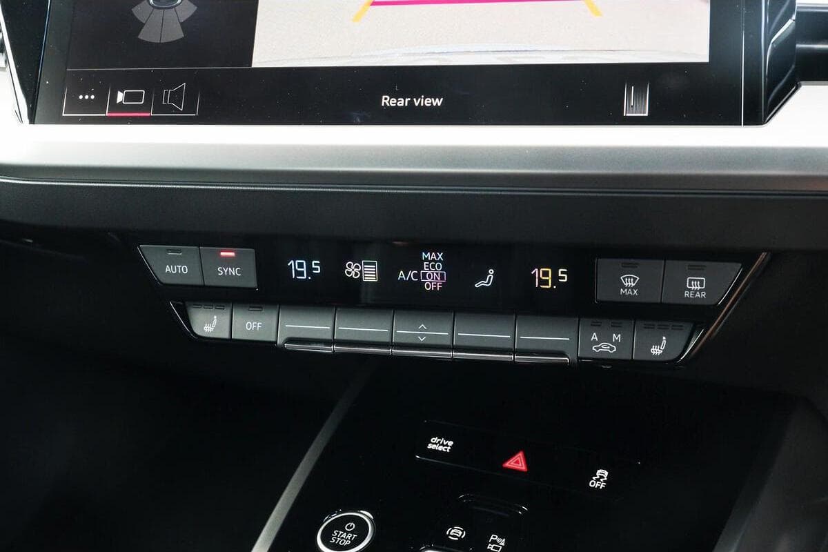 2025 Audi Q4 e-tron 45 Auto MY25 image 11