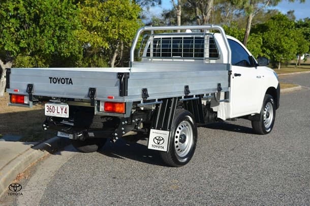 2024 Toyota Hilux Workmate image 8