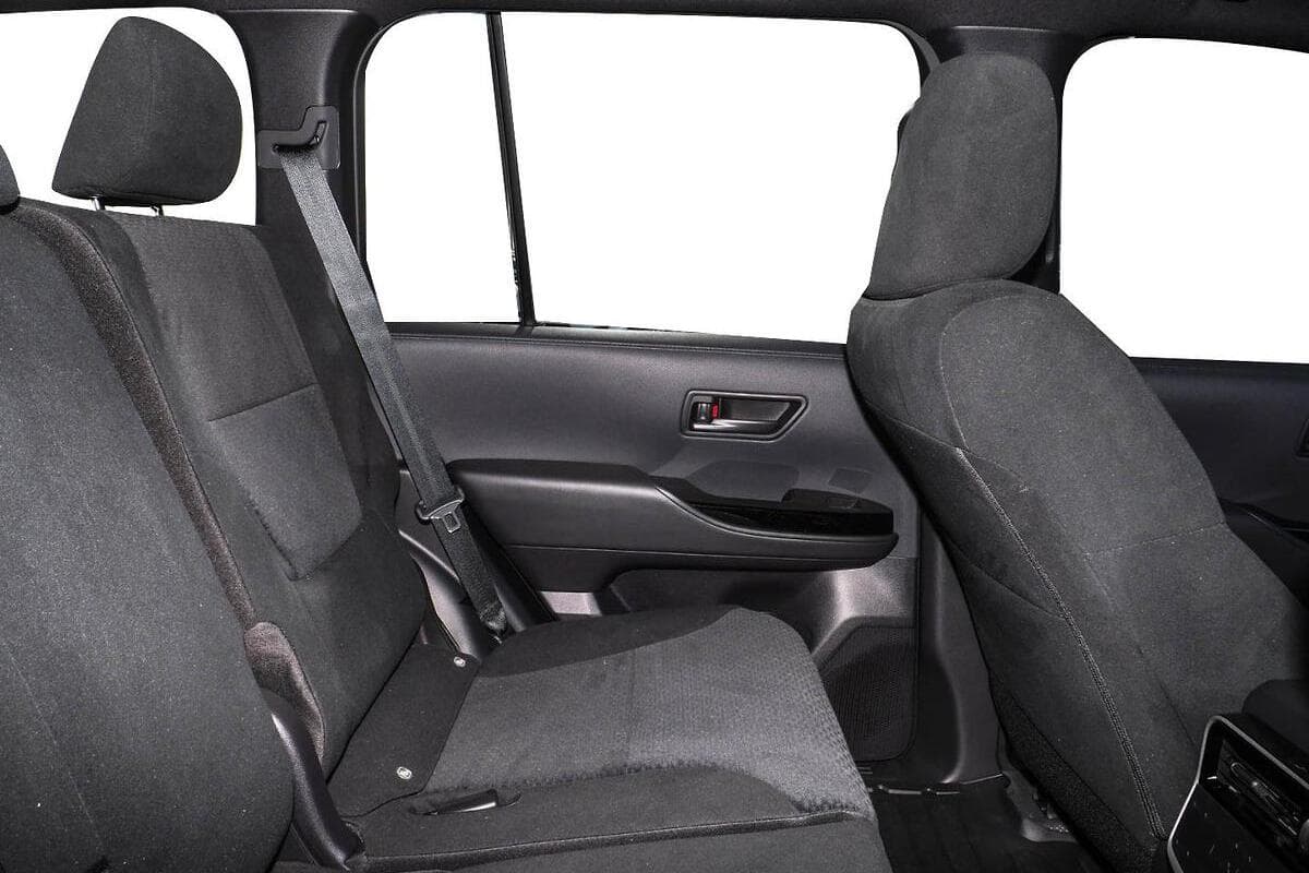 2025 Toyota Landcruiser GX Auto 4x4 image 8