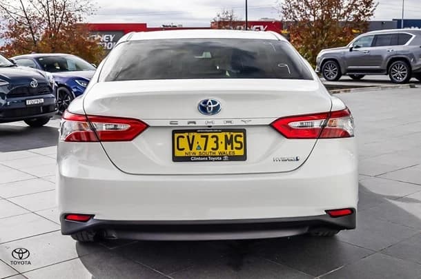 2019 Toyota CAMRY HYBRID Ascent image 6