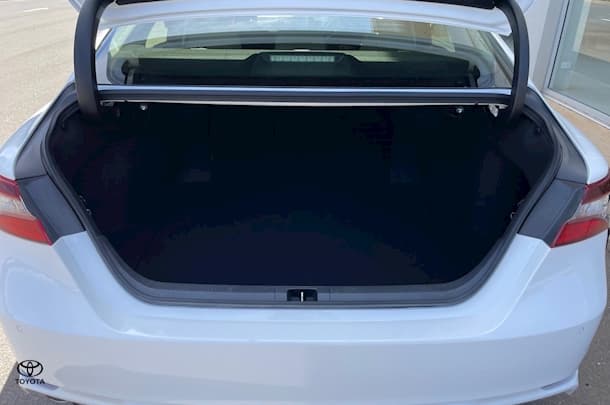2022 Toyota Camry Ascent Sport image 12