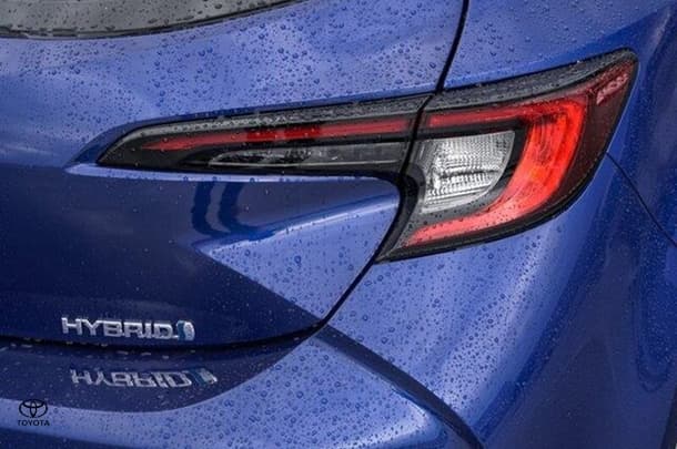 2024 Toyota Corolla Hatch Hybrid Ascent Sport image 13