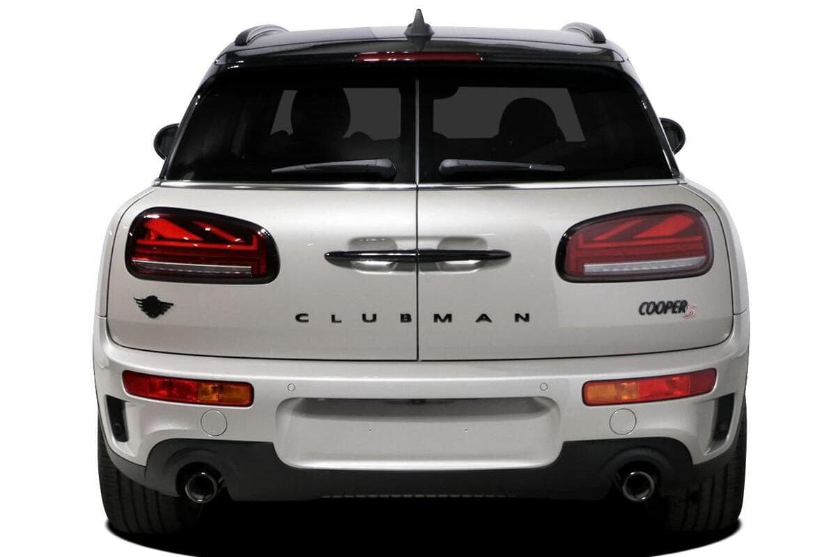 2024 MINI Clubman Cooper S Classic Auto image 3