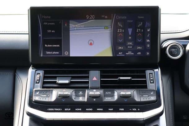 2022 Toyota Landcruiser VX image 15
