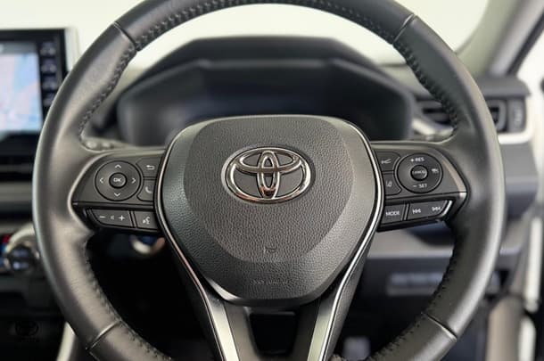 2021 Toyota Rav4 Hybrid GX AWD image 18