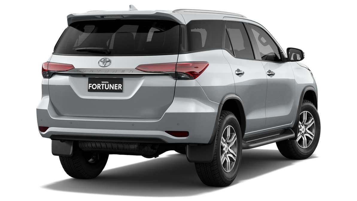 2025 Toyota Fortuner GXL Automatic image 3