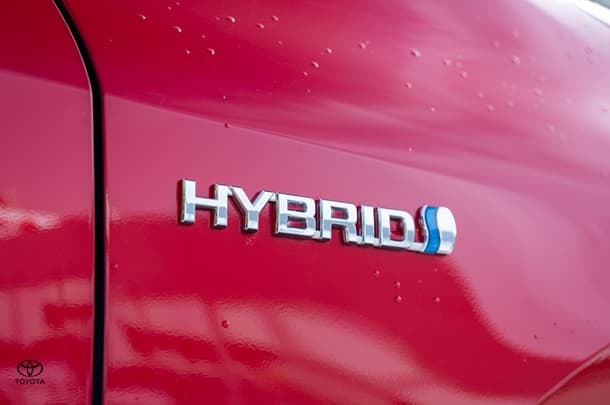 2024 TOYOTA Corolla Hatch Hybrid ZR image 24
