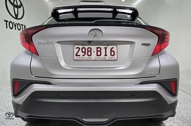 2021 Toyota C-HR Koba AWD image 3