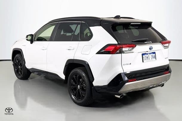 2024 Toyota Rav4 Hybrid XSE 2WD image 6