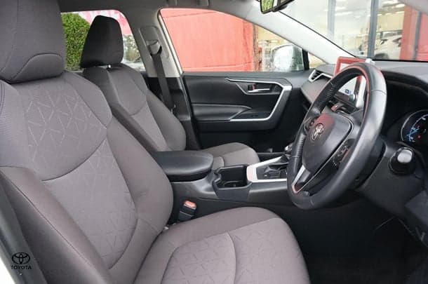 2022 Toyota Rav4 Hybrid GXL-2WD image 13
