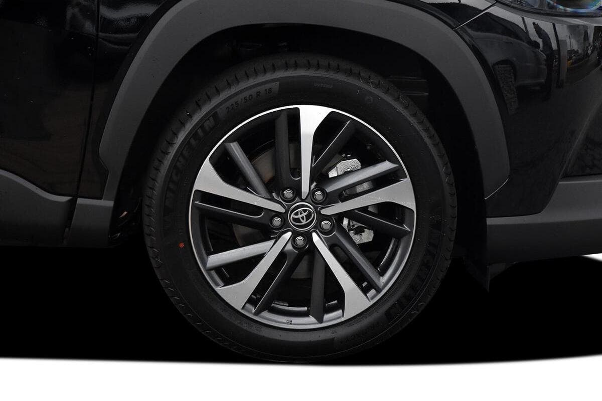 2024 Toyota Corolla Cross Atmos Auto 2WD image 20