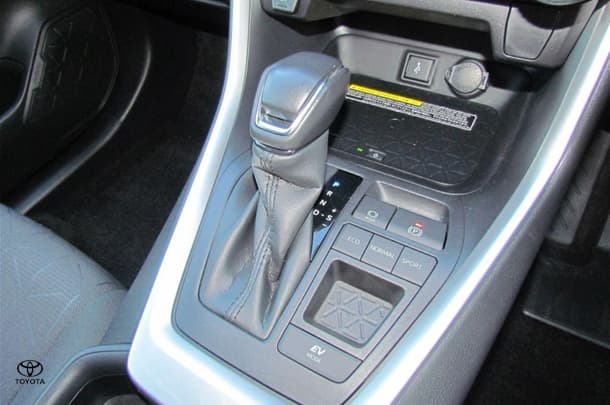 2020 Toyota Rav4 Hybrid GXL-2WD image 11