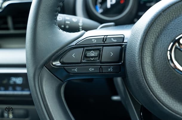 2023 TOYOTA Yaris ZR image 16