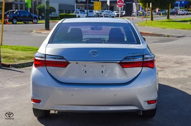 2018 Toyota Corolla Sedan Ascent image 5