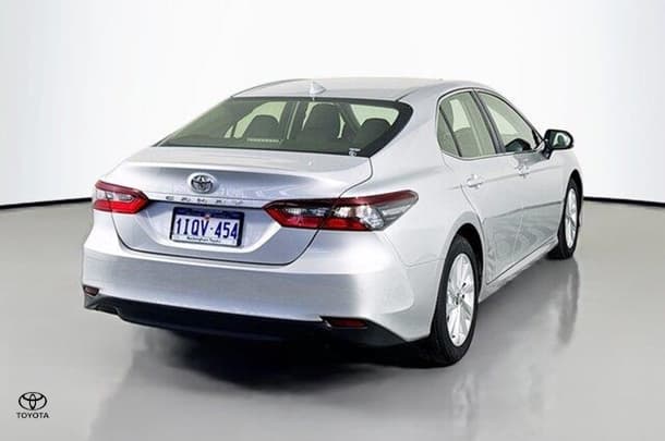 2023 Toyota Camry Ascent image 8